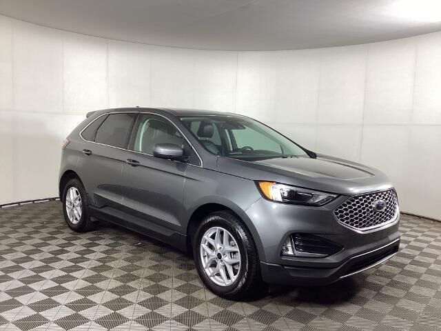 2023 Ford Edge SEL — photo 1 of 26
