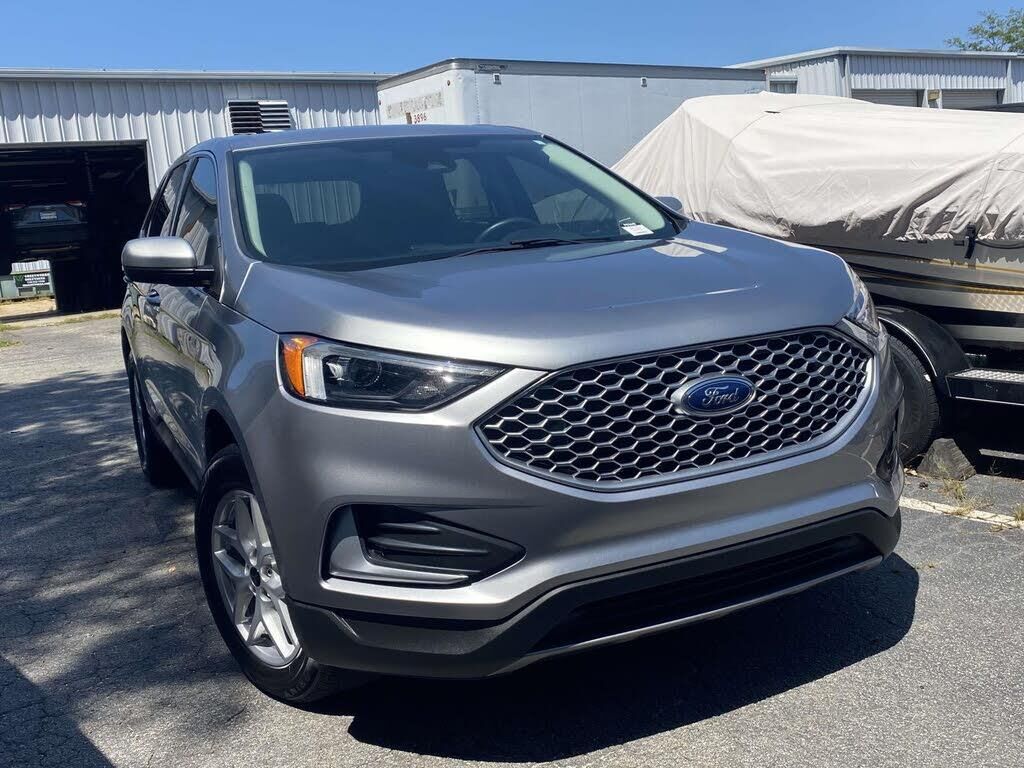 2024 Ford Edge SEL — photo 1 of 2