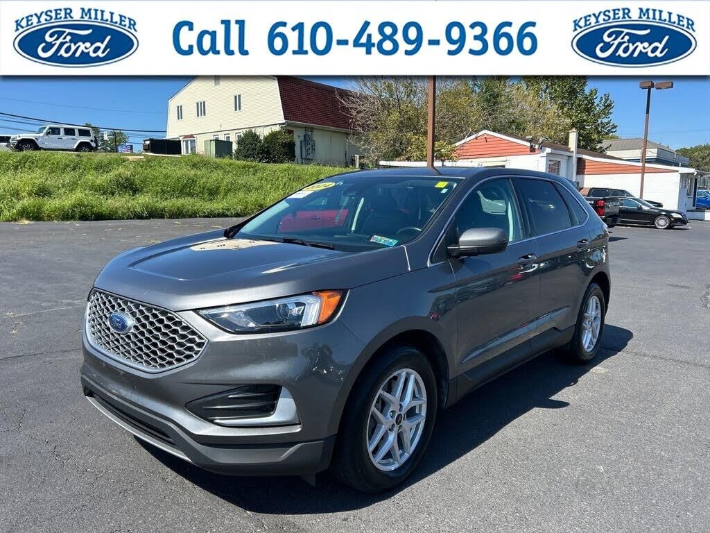 2024 Ford Edge SEL — photo 1 of 1