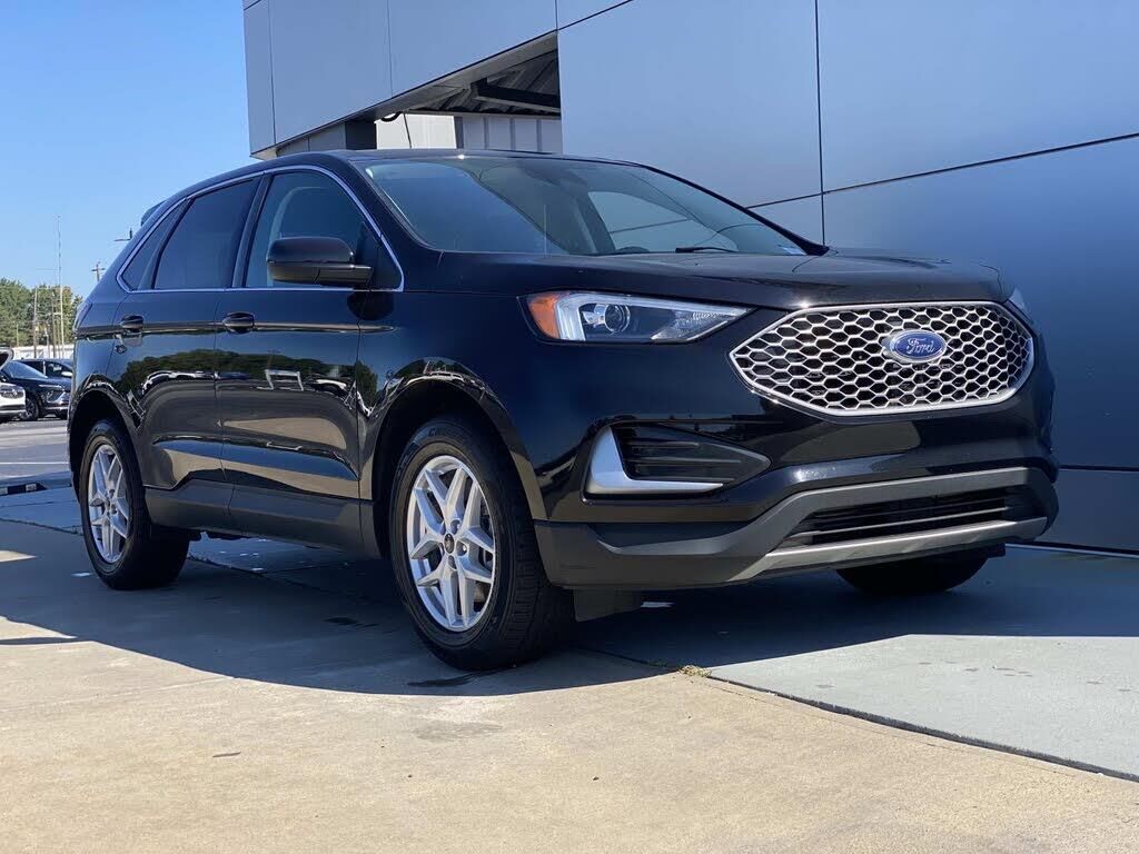 2024 Ford Edge SEL — photo 1 of 1