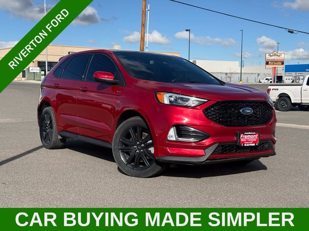 2021 Ford Edge ST Line — photo 1 of 13