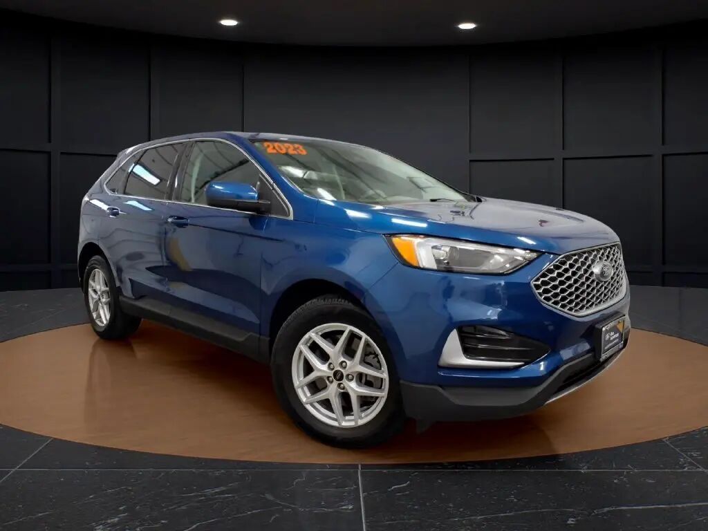 2023 Ford Edge SEL — photo 1 of 13
