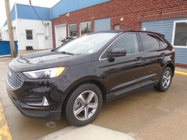 2023 Ford Edge SEL — photo 1 of 1