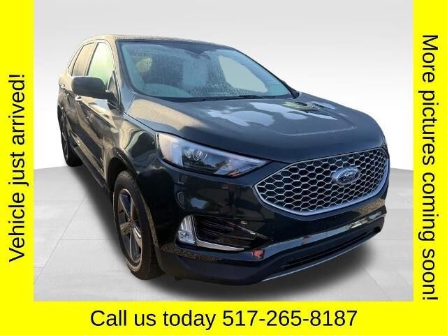 2023 Ford Edge SEL — photo 1 of 4