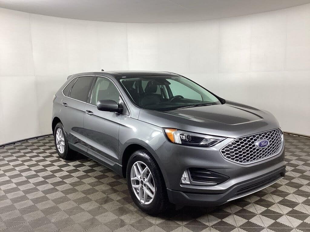 2023 Ford Edge SEL — photo 1 of 15