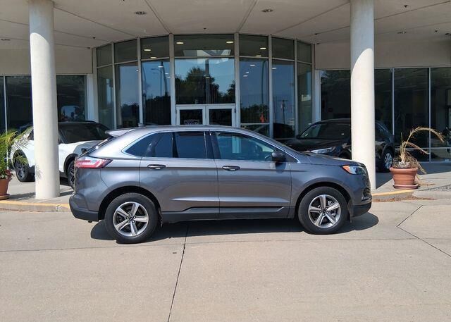 2023 Ford Edge SEL — photo 1 of 4