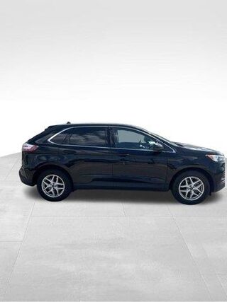 2024 Ford Edge SEL — photo 1 of 8