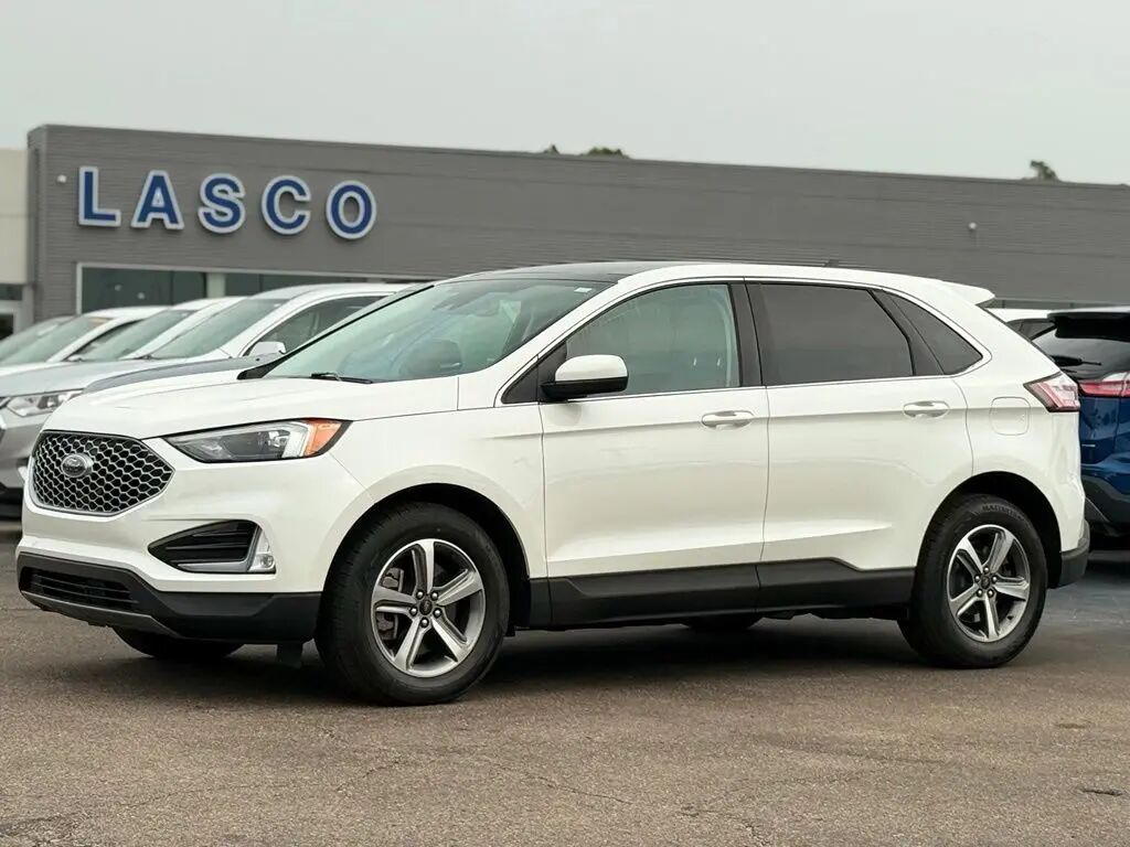 2024 Ford Edge SEL — photo 1 of 22