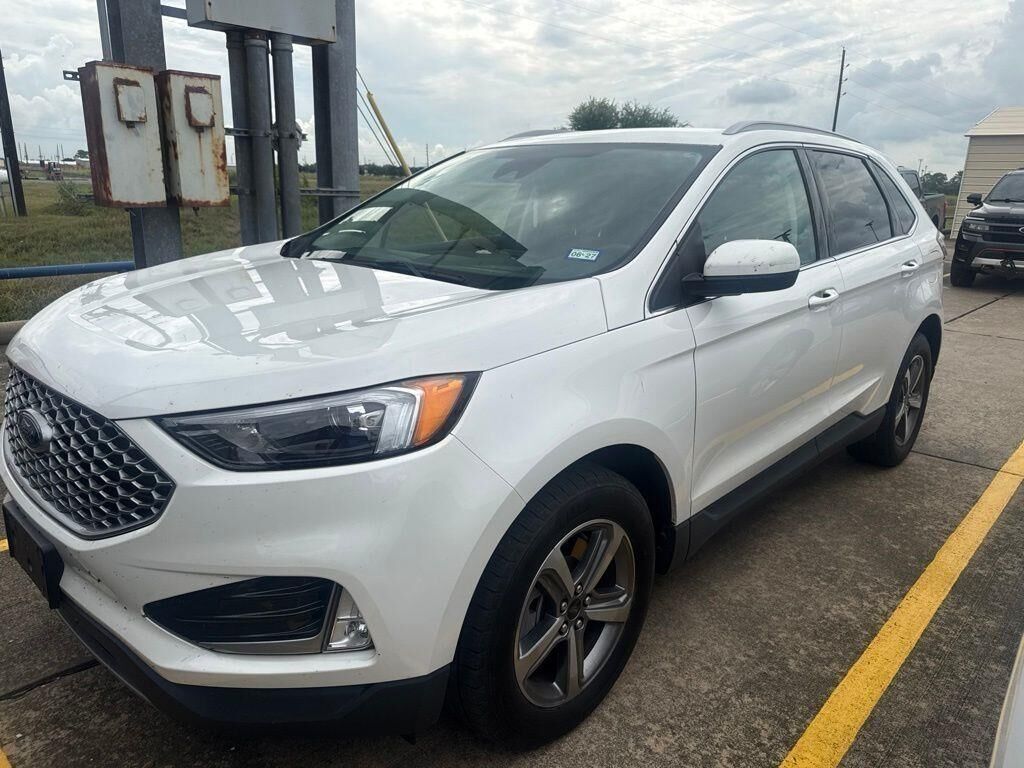 2024 Ford Edge SEL — photo 1 of 1