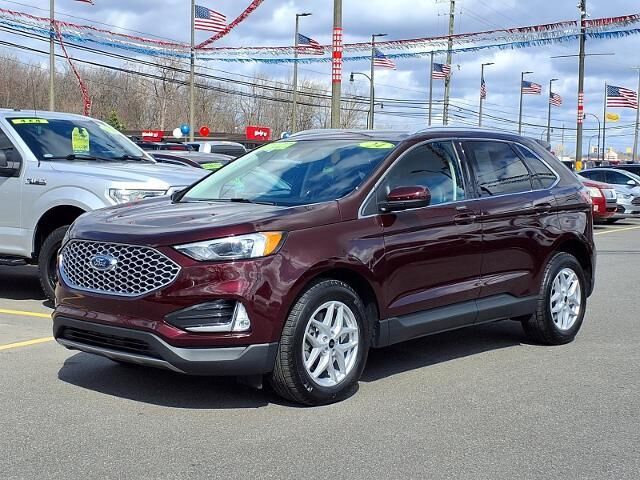 2024 Ford Edge SEL — photo 1 of 7