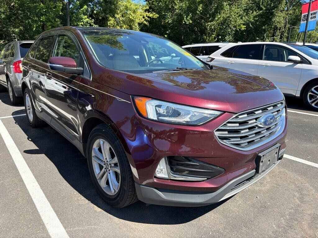 2020 Ford Edge SEL — photo 1 of 1
