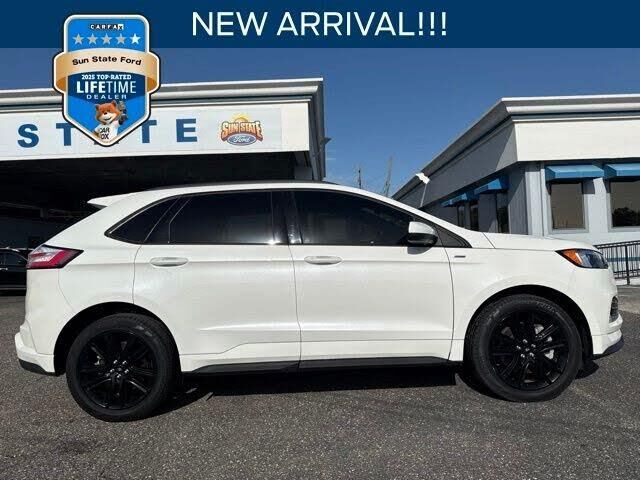 2023 Ford Edge SEL — photo 1 of 13