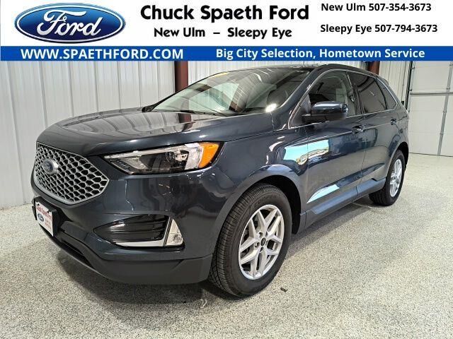 2023 Ford Edge SEL — photo 1 of 11