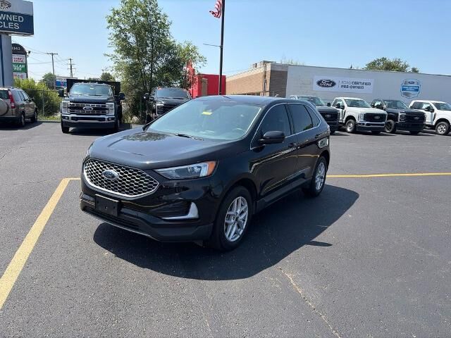 2023 Ford Edge SEL — photo 1 of 26