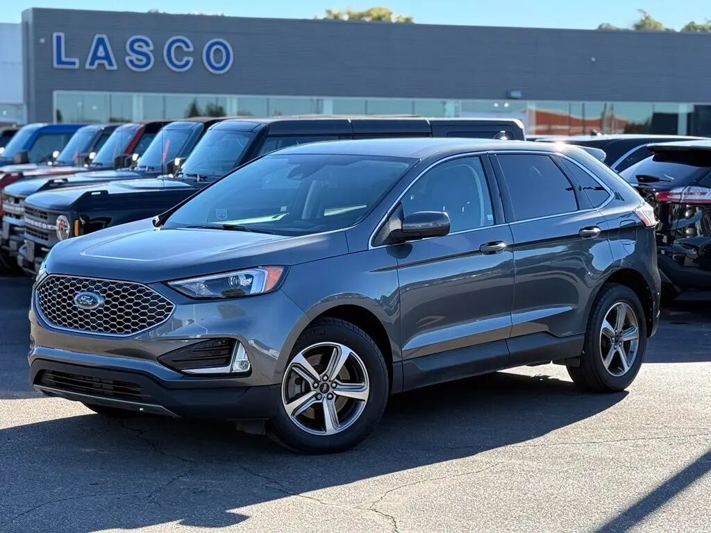 2024 Ford Edge SEL — photo 1 of 13