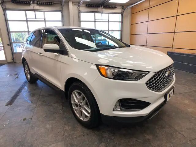 2024 Ford Edge SEL — photo 1 of 14