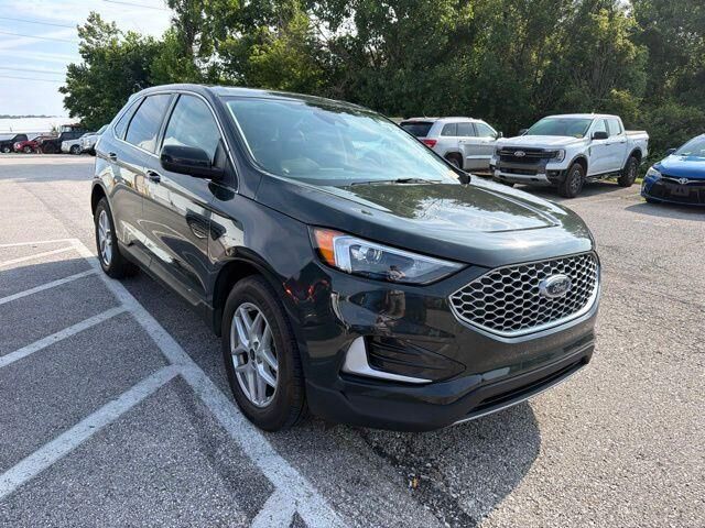 2024 Ford Edge SEL — photo 1 of 13