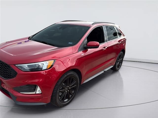 2023 Ford Edge ST-Line — photo 1 of 65
