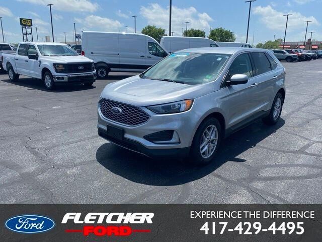 2023 Ford Edge SEL — photo 1 of 12