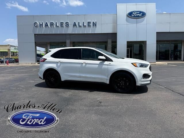 2023 Ford Edge ST-Line — photo 1 of 12