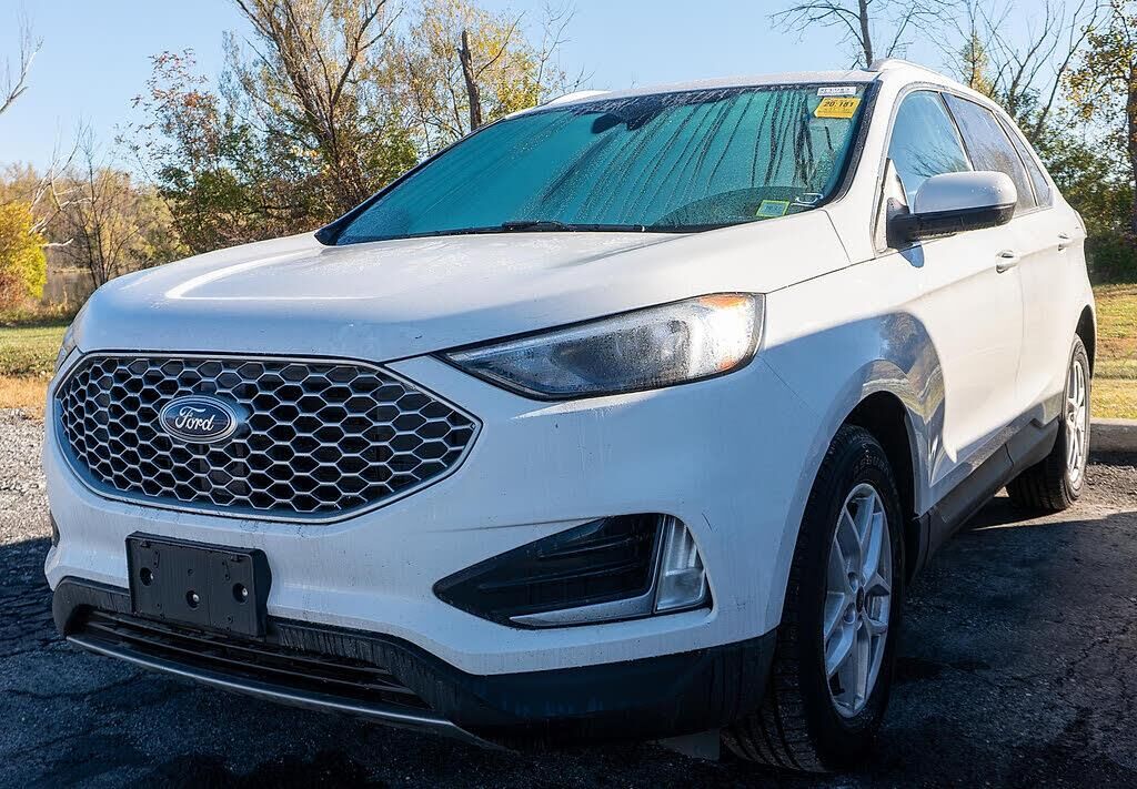 2024 Ford Edge SEL — photo 1 of 1