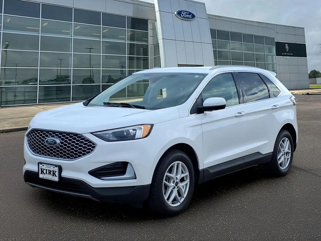 2023 Ford Edge SEL — photo 1 of 13
