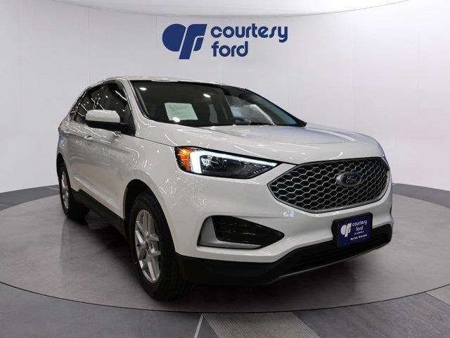 2023 Ford Edge SEL — photo 1 of 13