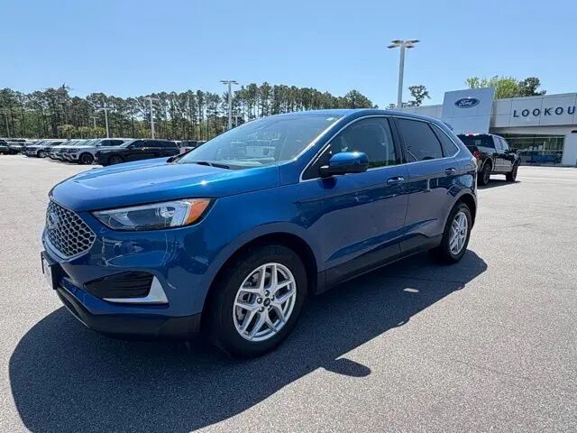 2023 Ford Edge SEL — photo 1 of 26
