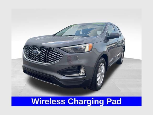 2023 Ford Edge SEL — photo 1 of 13