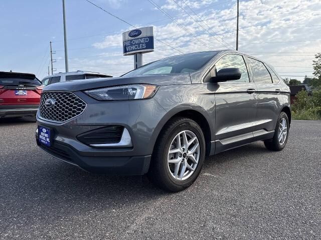 2024 Ford Edge SEL — photo 1 of 13