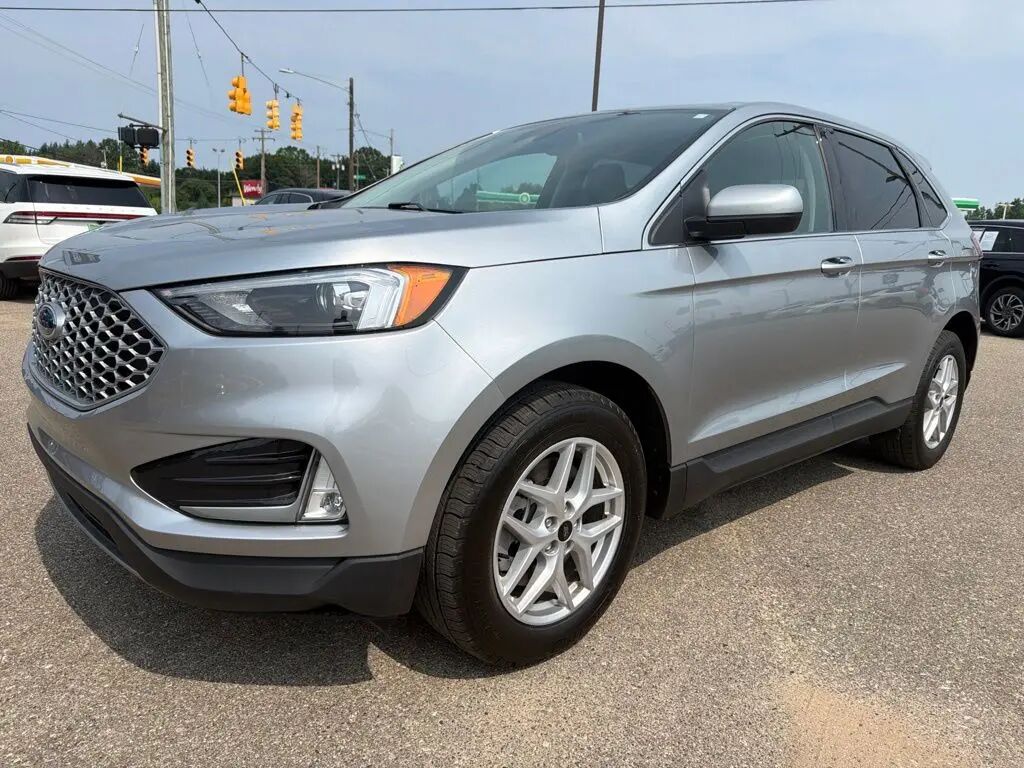 2024 Ford Edge SEL — photo 1 of 52