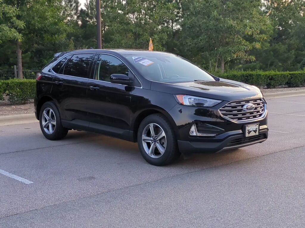 2022 Ford Edge SEL — photo 1 of 13