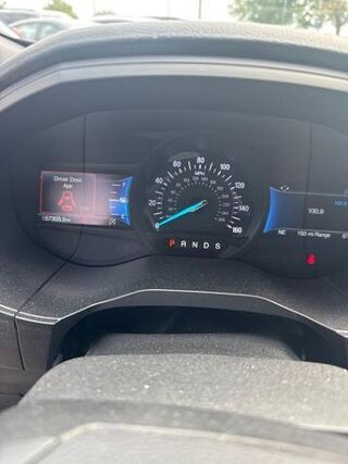 2023 Ford Edge ST-Line — photo 1 of 26