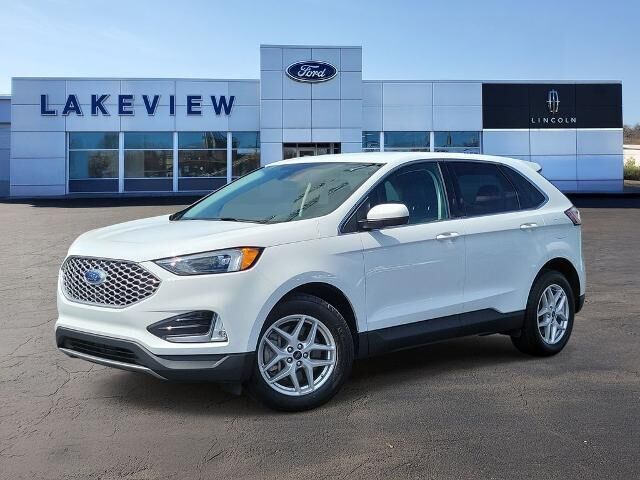 2023 Ford Edge SEL — photo 1 of 13