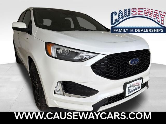 2023 Ford Edge ST-Line — photo 1 of 13