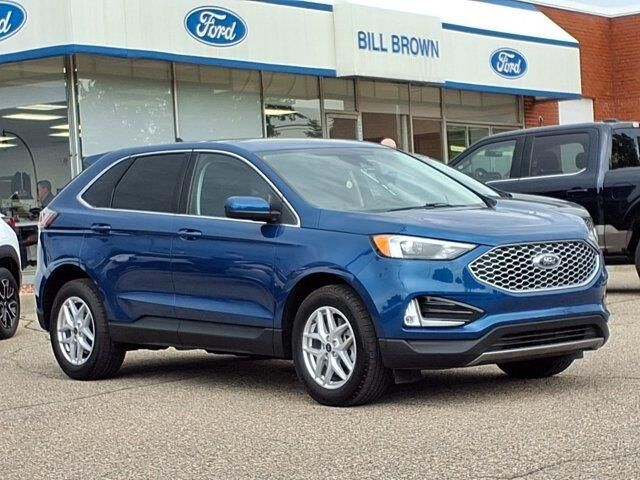 2023 Ford Edge SEL — photo 1 of 26