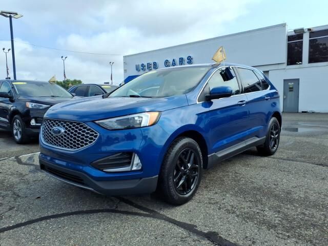 2024 Ford Edge SEL — photo 1 of 26