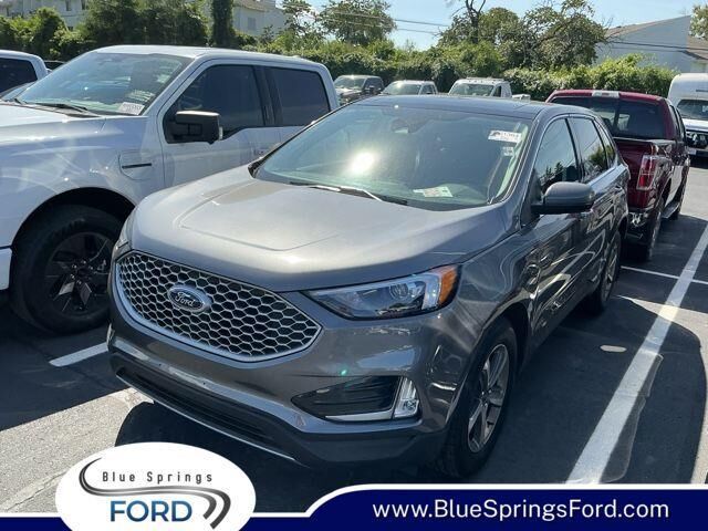 2024 Ford Edge SEL — photo 1 of 16