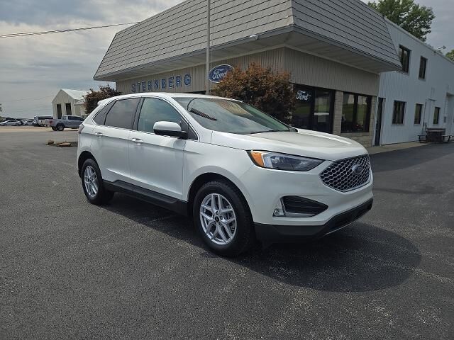 2024 Ford Edge SEL — photo 1 of 13