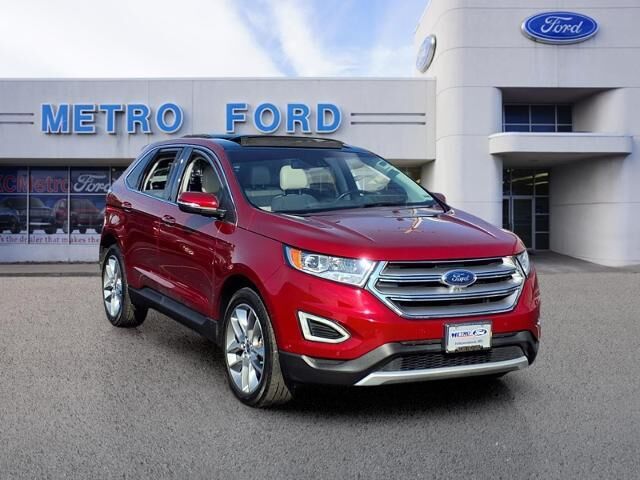 2018 Ford Edge Titanium — photo 1 of 26