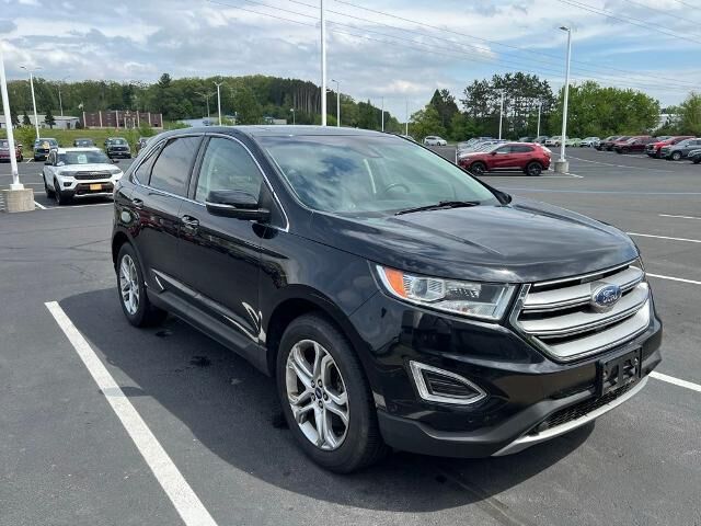 2016 Ford Edge Titanium — photo 1 of 13