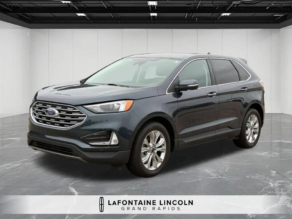 2024 Ford Edge Titanium — photo 1 of 13