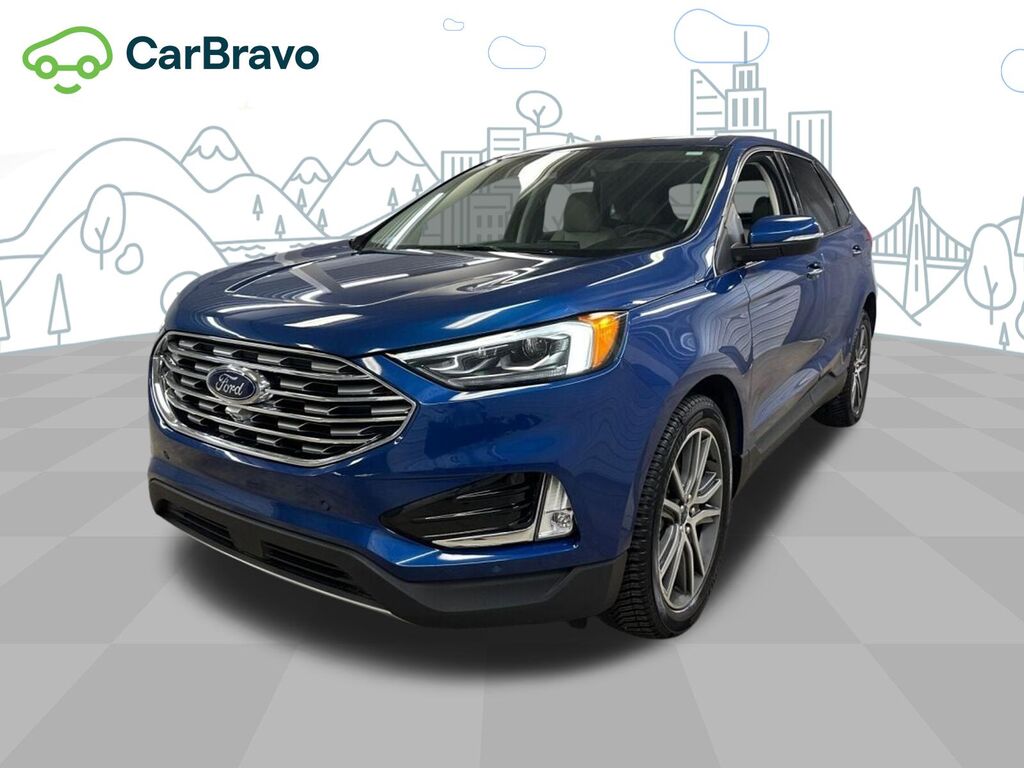 2022 Ford Edge Titanium — photo 1 of 7