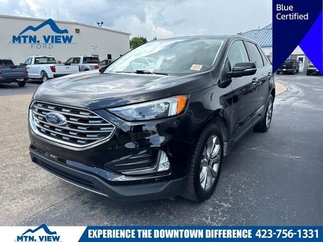 2023 Ford Edge Titanium — photo 1 of 22