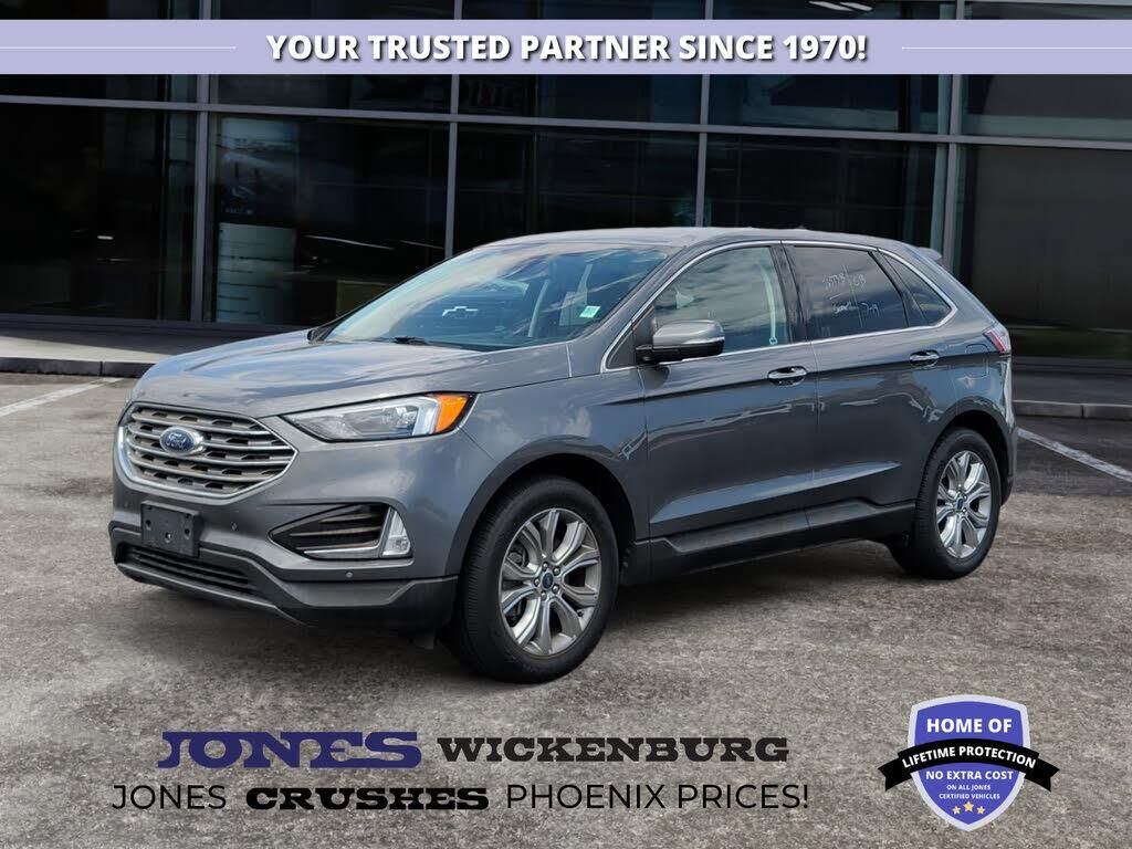 2022 Ford Edge Titanium — photo 1 of 1