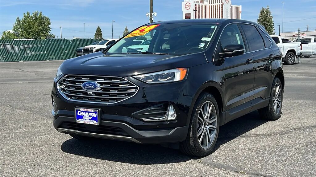 2024 Ford Edge Titanium — photo 1 of 13