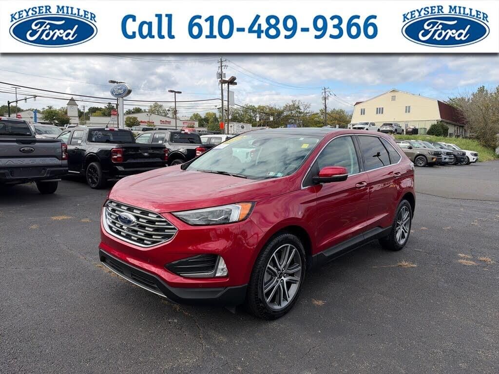 2024 Ford Edge Titanium — photo 1 of 1