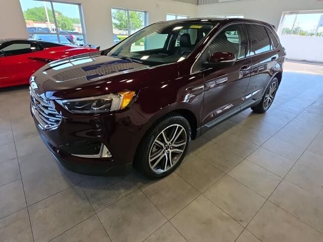 2024 Ford Edge Titanium — photo 1 of 26