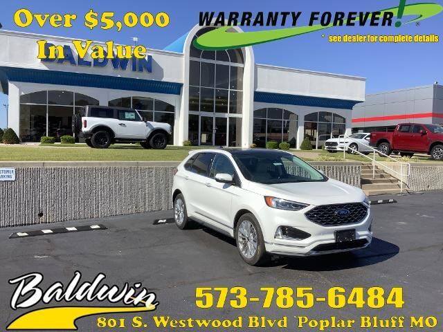 2022 Ford Edge Titanium