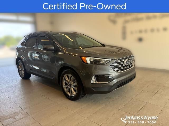 2022 Ford Edge Titanium — photo 1 of 13
